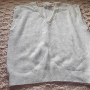 White NO Sleeve Sweater Vest Men's size 42